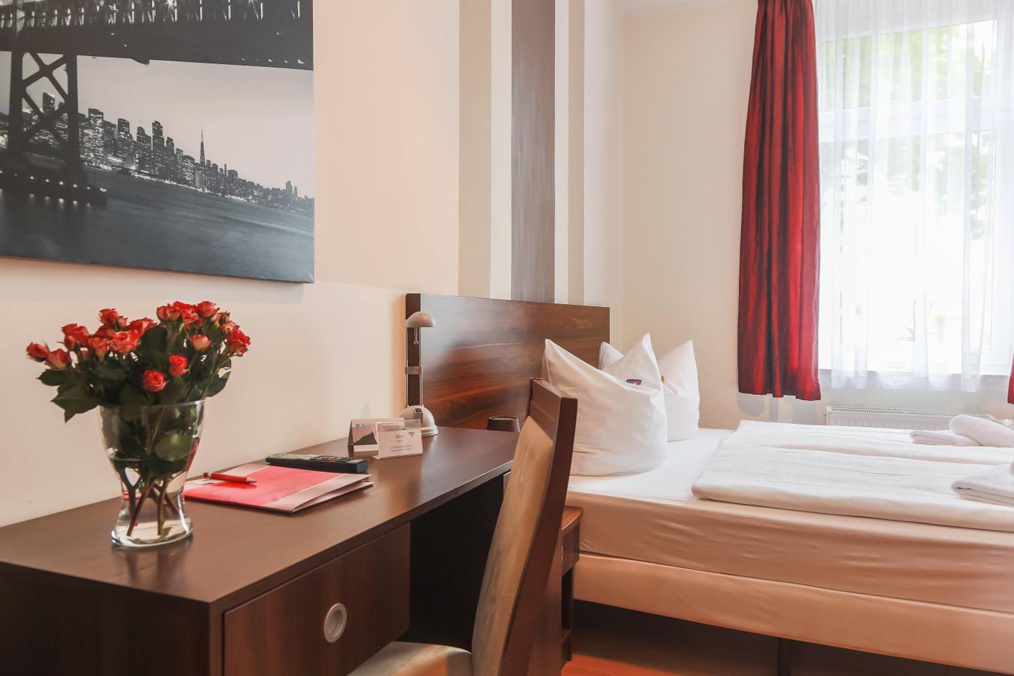 City Residence Hotel Frankfurt Oder Bahnhof Esterno foto