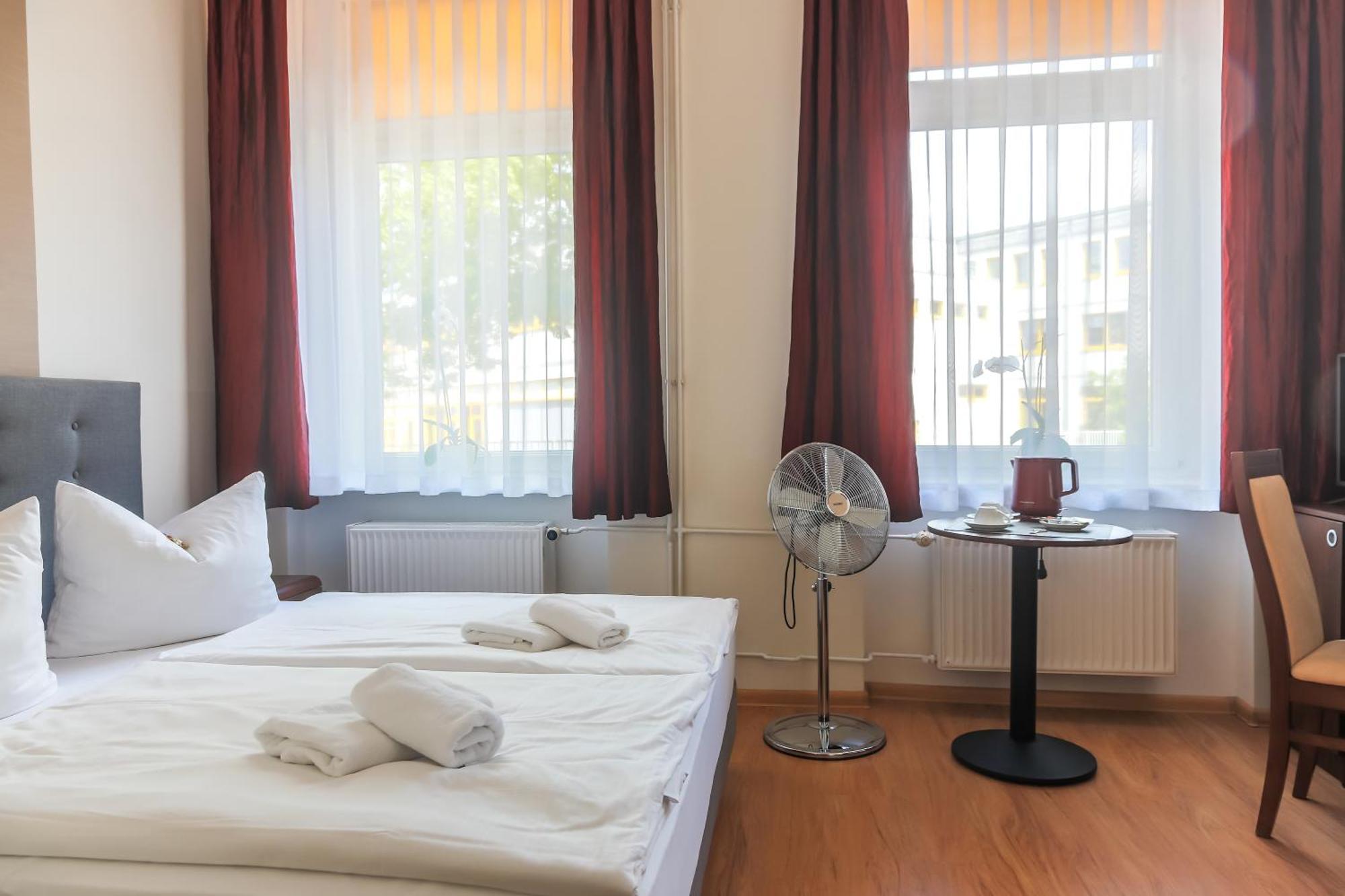 City Residence Hotel Frankfurt Oder Bahnhof Esterno foto